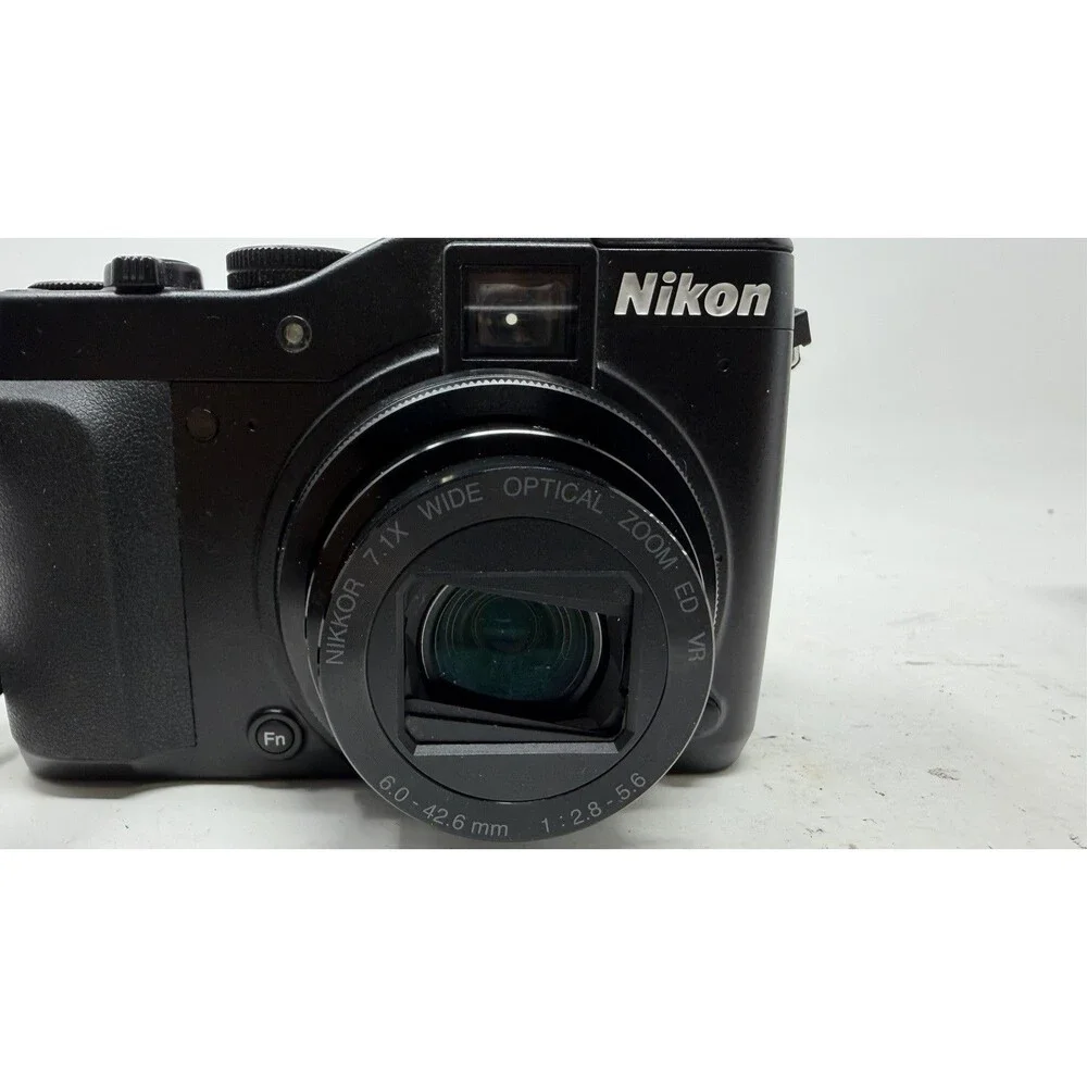 Nikon coolpix p7000